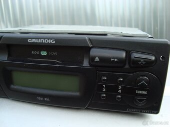 Retro autorádio Grundig - 6