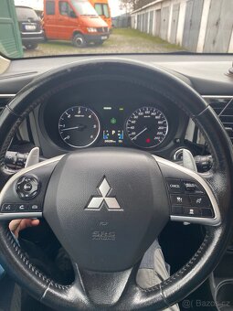 Mitsubishi Outlander 3 2,2 Di-D, 4x4,2014, 7 míst SUV - 6