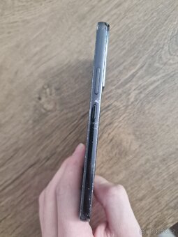 Samsung S22 použitý - 6
