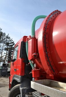 Volvo FM 330 - 6x2 - Fekální vůz – EEV – EURO 5/6 - 6