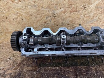 HLAVA MOTORU 2.5 TDI VW T4  074103373G - 6