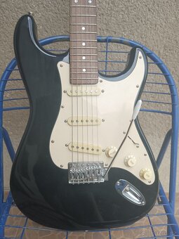 Elektrická kytara Crafter - 6