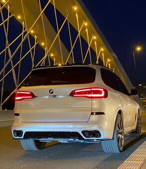 BMW X5 xDrive 30d M paket | Full výbava | TOP STAV  - 6