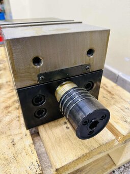 Hydraulický strojní svěrák 160/275 - 6