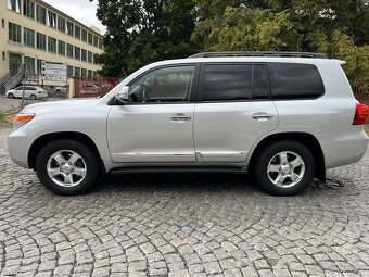 Toyota land cruiser V8 4x4 automat TOPSTAV 93 000km - 6