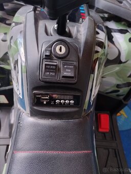 Elektrická čtyřkolka X-MAX 607 - 6