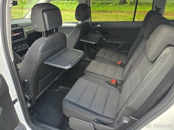Prodám VW Touran 1,4TSi 110kw 2018 122tis.km - 6