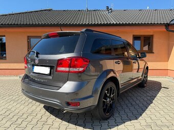 Fiat Freemont 2.0 JTD, 4x4, 7 míst, původ Čr, 1. majitel - 6