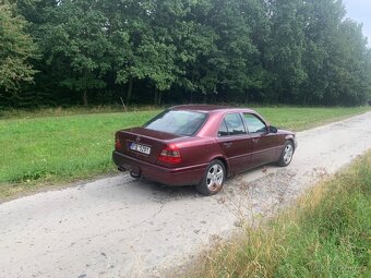 mercedes benz w202 c220d - 6