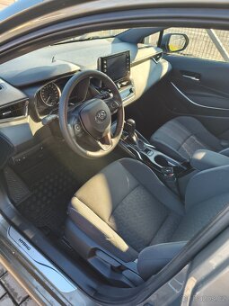 TOYOTA COROLLA 1,8 HYBRID E-CVT TOURING SPORT 23TIS KM - 6