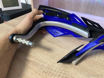 Blástry na motorku - 6