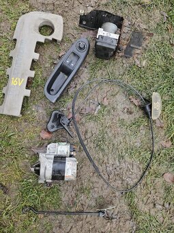 Renault Clio 2/Thalia - díly Levně - 6