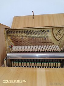 Piano Petrof - 6