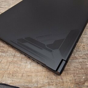 Herní notebook Gigabyte G5 KF - i5-12500H, RTX4060, 16GB - 6