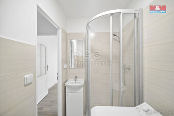 Pronájem bytu 1+kk, 28 m², Pardubice, ul. Sluneční - 6
