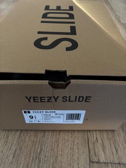 Yeezy Slides 43 - 6