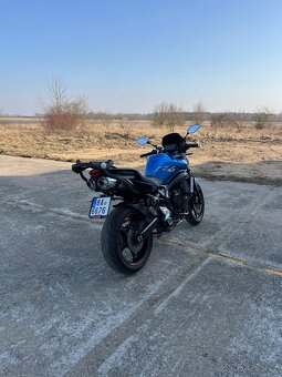 Yamaha FZ6 S2 - 6
