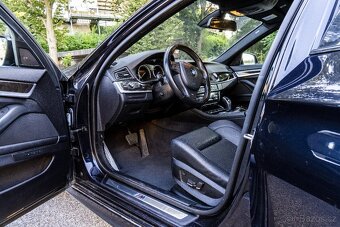 BMW F11 535d 220KW tmavě modrá - 6