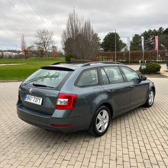 Škoda octavia III 2.0tdi DSG - 6