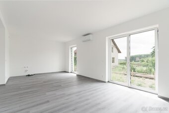 Prodej bytu 3+kk v osobním vlastnictví 78 m², Skorkov - 6