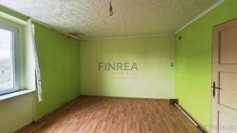 Prvorepubliková vila s třemi bytovými jednotkami, Lovosice, - 6