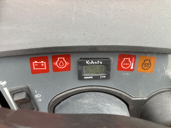 Zahradní traktor Kubota GR 2120 4 x 4 - 6