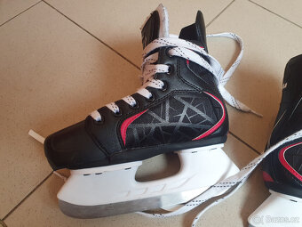 Brusle lední, chlapecké, vel. 32-35 - 6