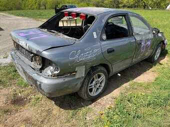 Mazda 323 1.8 84 kw autocross - 6