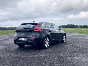 Volvo V40, 2018, 170tis km, kůže, TOP - 6