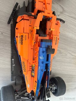 Lego formule 1 42141 McLaren - 6