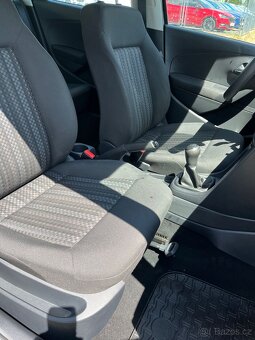 Volkswagen Polo 2017 36tis.km spotřeba 4,5 L 1 majitel - 6
