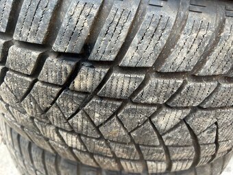 Zimní pneumatiky - 225/40/r18 - 6
