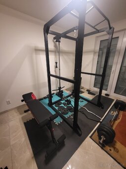 Posilovací sestava s multifunkční klecí - 6