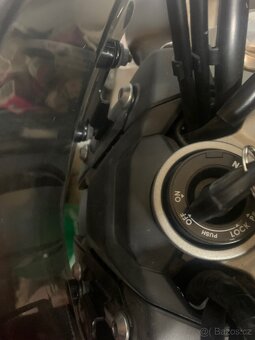 Držák tachometru MT-07 - 6