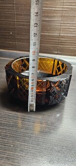 Skleněný popelnik - 6