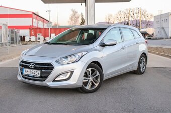 Hyundai i30 CW 1.6 CRDi 16V DOHC - 6
