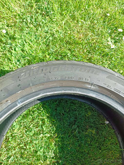 Letní pneu na dojetí 215/50 R 18 - 6