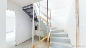 Rodinný dům 140m2_ul. Ve Višnovce _ nevšední bydlení - 6