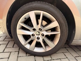 Prodám ŠKODA Octavia 1.4 G-TEC 2017 - 6