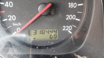 Volkswagen golf - 6