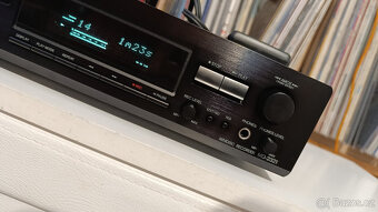 ONKYO MD-2321 Stereo Minidisc Recorder + DO - 6