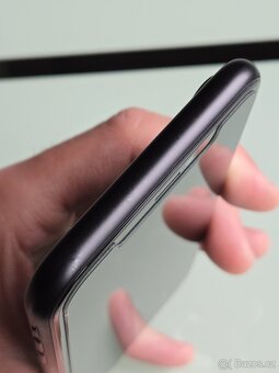 iPhone XR, 64GB, 97%🔋TOP stav - 6
