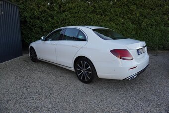 Mercedes-Benz Třídy E 200 D - 6