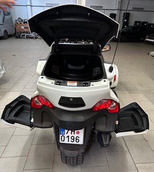 Can-Am Spyder 1330ACE - 6