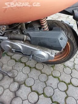 Dva skútry , Yuki rallye moto zeta - 6