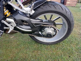 Agusta Brutálně 1090r - 6