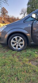 Zafira - 6