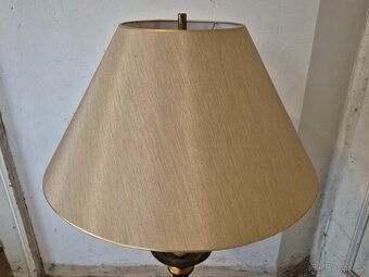 Stojací lampa s mosaznou nohou. těžká - 127 cm - funkční - 6