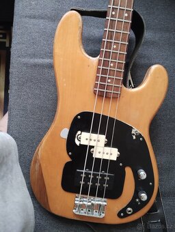 Prodám či viměnim . Fender jazz Bass precision - 6