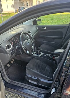 Ford Focus Combi Ghia 1.6TDCi 80kw - 6